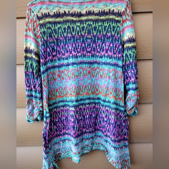 Colorful Patterned Tunic - Picture 6 of 7